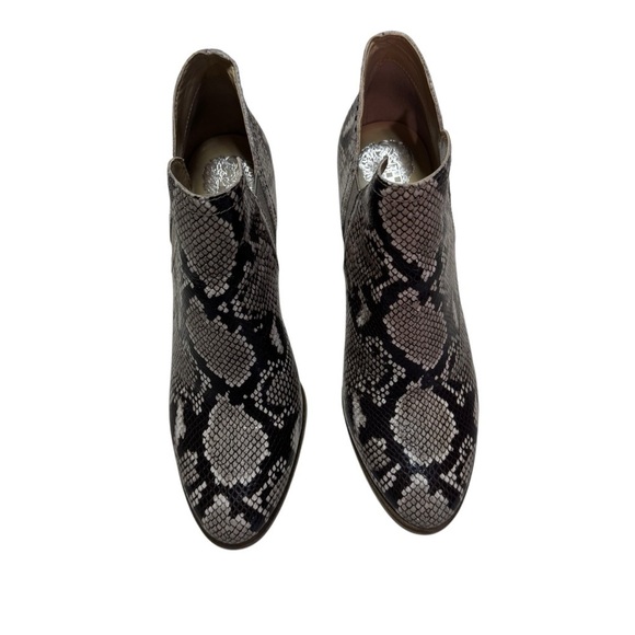 Vince Camuto Famhida Womens Leather Slip On Ankle Boots size 9.5M - Picture 2 of 8